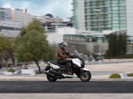 Мотоцикл Yamaha X-MAX 400 2013 фото