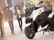 Мотоцикл Yamaha X-MAX 400 2013 фото
