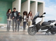 Мотоцикл Yamaha X-MAX 400 2013 фото
