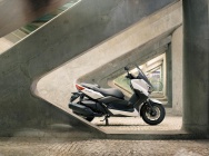 Мотоцикл Yamaha X-MAX 400 2013 фото