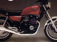 Мотоцикл Yamaha XJ 550 1981 фото