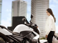 Мотоцикл Yamaha XJ6 2012 фото