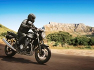 Мотоцикл Yamaha XJR 1300 2011 фото