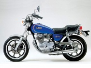 Мотоцикл Yamaha XS 400 1980 фото