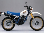 Мотоцикл Yamaha XT 200 1985 фото