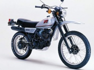 Мотоцикл Yamaha XT 250 1982 фото