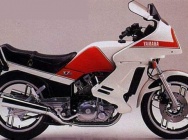 Мотоцикл Yamaha XZ 400D 1982 фото