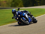 Мотоцикл Yamaha YZF-R1 2012 фото