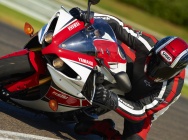Мотоцикл Yamaha YZF-R1 2012 фото