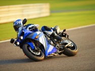 Мотоцикл Yamaha YZF-R1 2012 фото