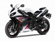 Мотоцикл Yamaha YZF-R1 2012 фото
