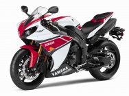 Мотоцикл Yamaha YZF-R1 2012 фото