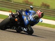 Мотоцикл Yamaha YZF-R6 2011 фото