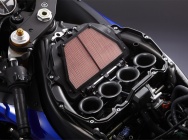 Мотоцикл Yamaha YZF-R6 2011 фото