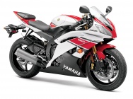 Мотоцикл Yamaha YZF-R6 2012 фото