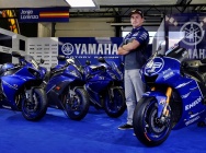 Мотоцикл Yamaha YZF-R6 2013 фото