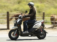 Мотоцикл Yamaha ZUMA 50 F 2012 фото