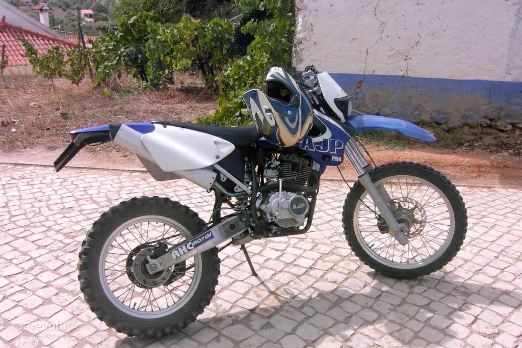 Мотоцикл AJP PR4 125 Enduro, Supermoto 2001 фото
