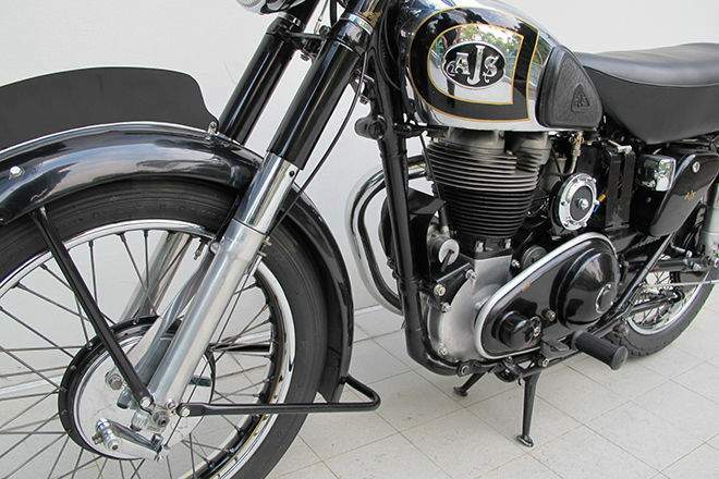 Мотоцикл AJS Model 18 500 (S, CS, Statesman) 1945 фото