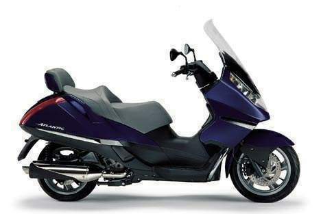 Мотоцикл Aprilia Atlantic 500 2002 фото