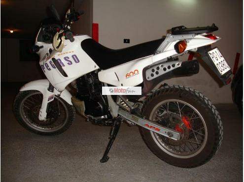 Мотоцикл Aprilia Pegaso 600 1990 фото