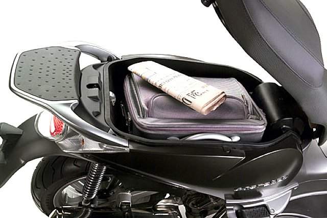 Мотоцикл Aprilia Scarabeo 500ie 2013 фото