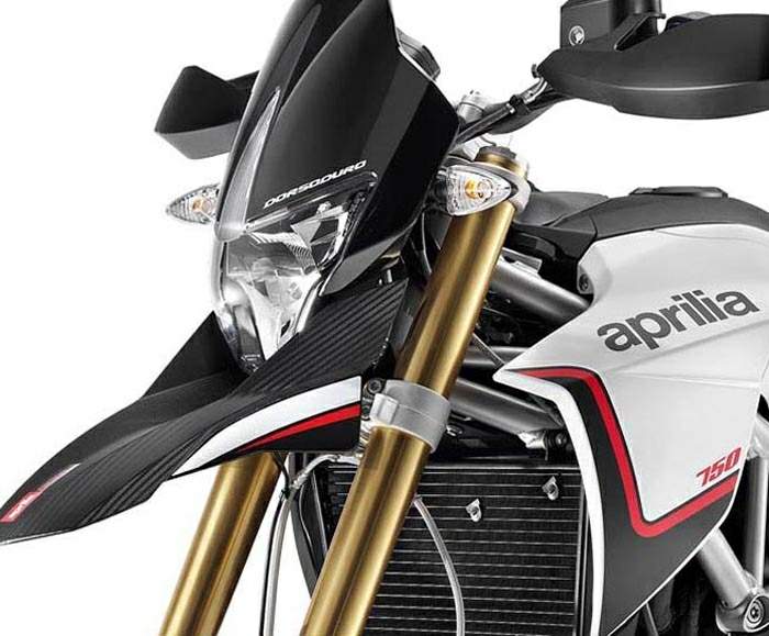 Мотоцикл Aprilia SMV 750 Dorsoduro 2015 фото