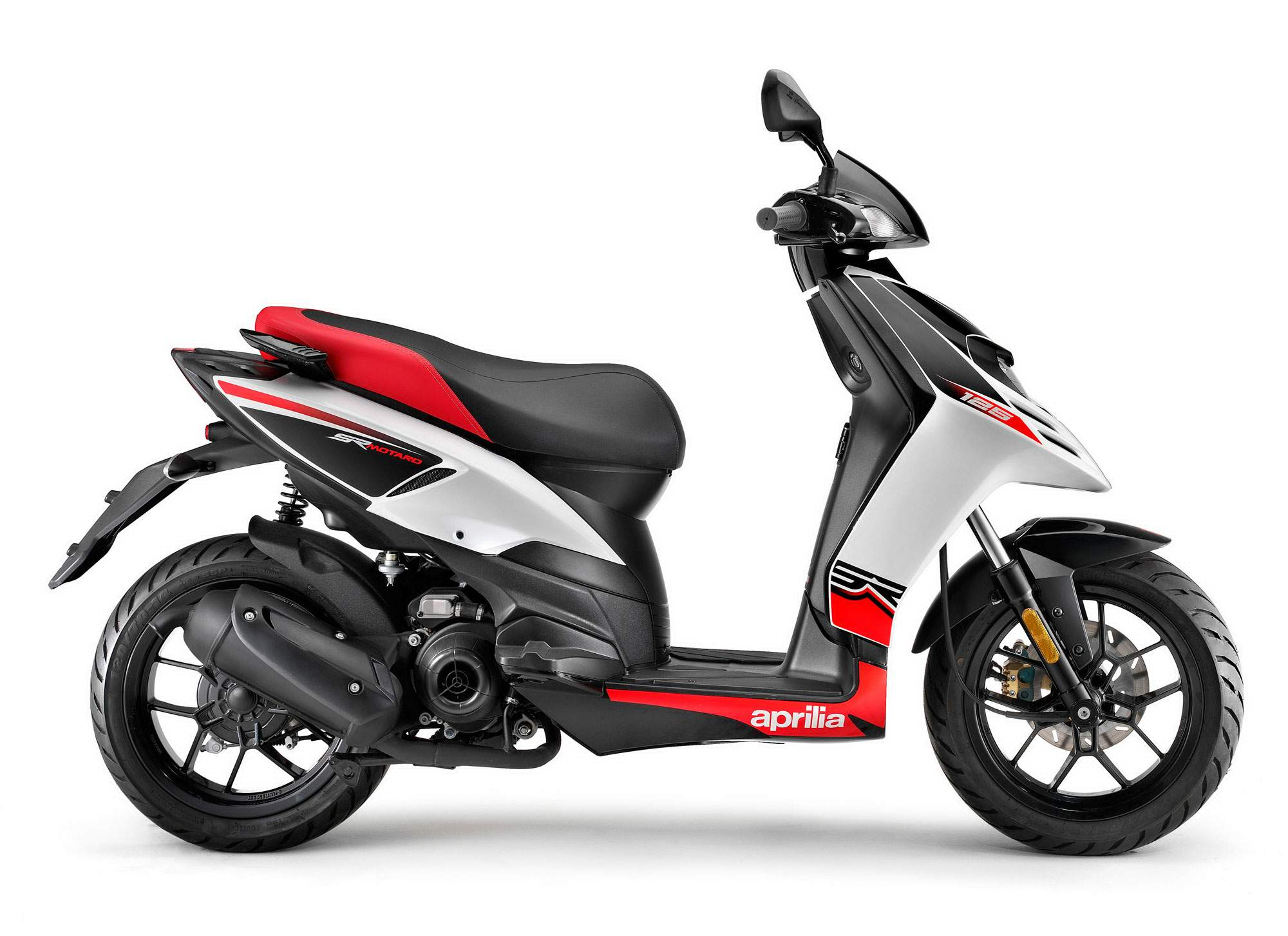 Мотоцикл Aprilia SR Motard 125 2015 фото