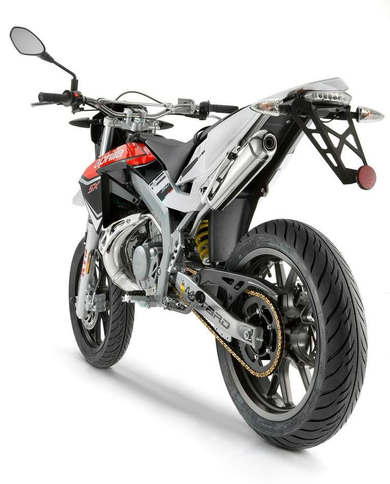 Мотоцикл Aprilia SX 50 2014 фото