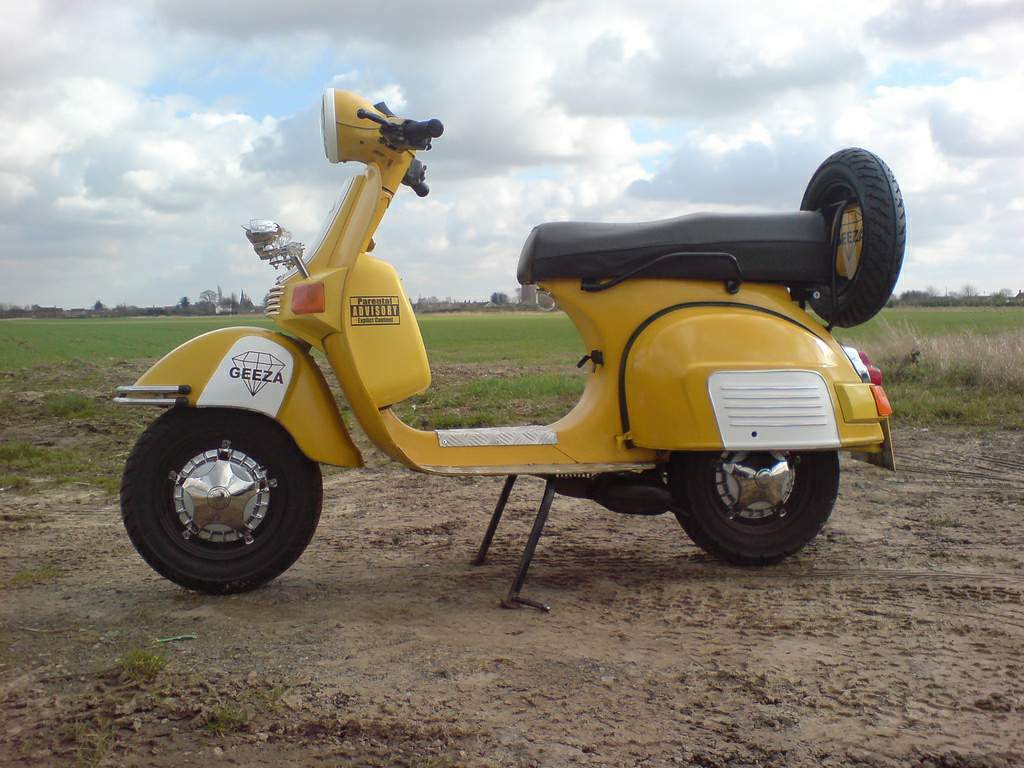 Мотоцикл Bajaj Classic 125 1999 фото