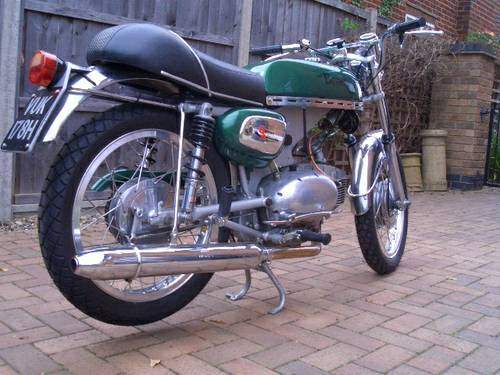 Мотоцикл Benelli 250 Sport Special 1968 фото