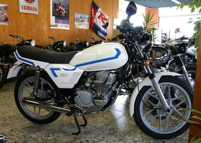 Мотоцикл Benelli 304 1980 фото