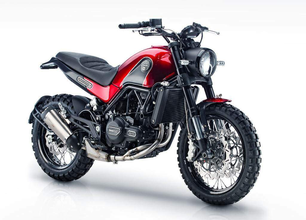 Мотоцикл Benelli Leoncino 2015 фото