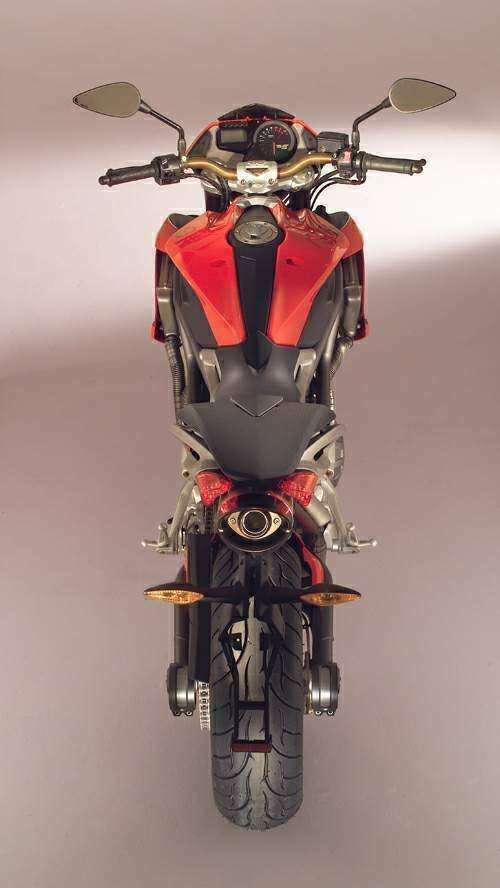Мотоцикл Benelli TNT 1130 2004 фото