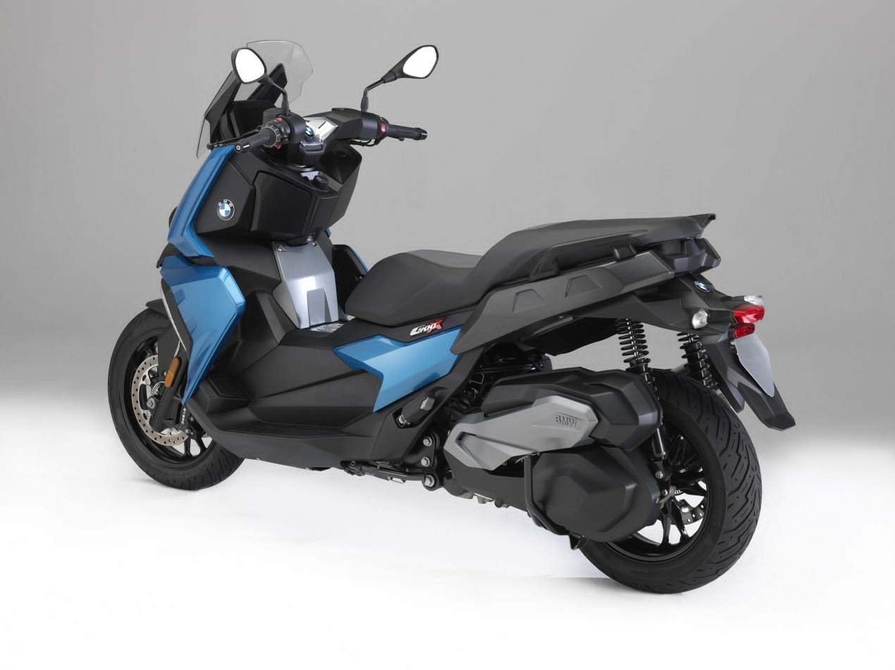 Мотоцикл BMW C 400X 2018 фото