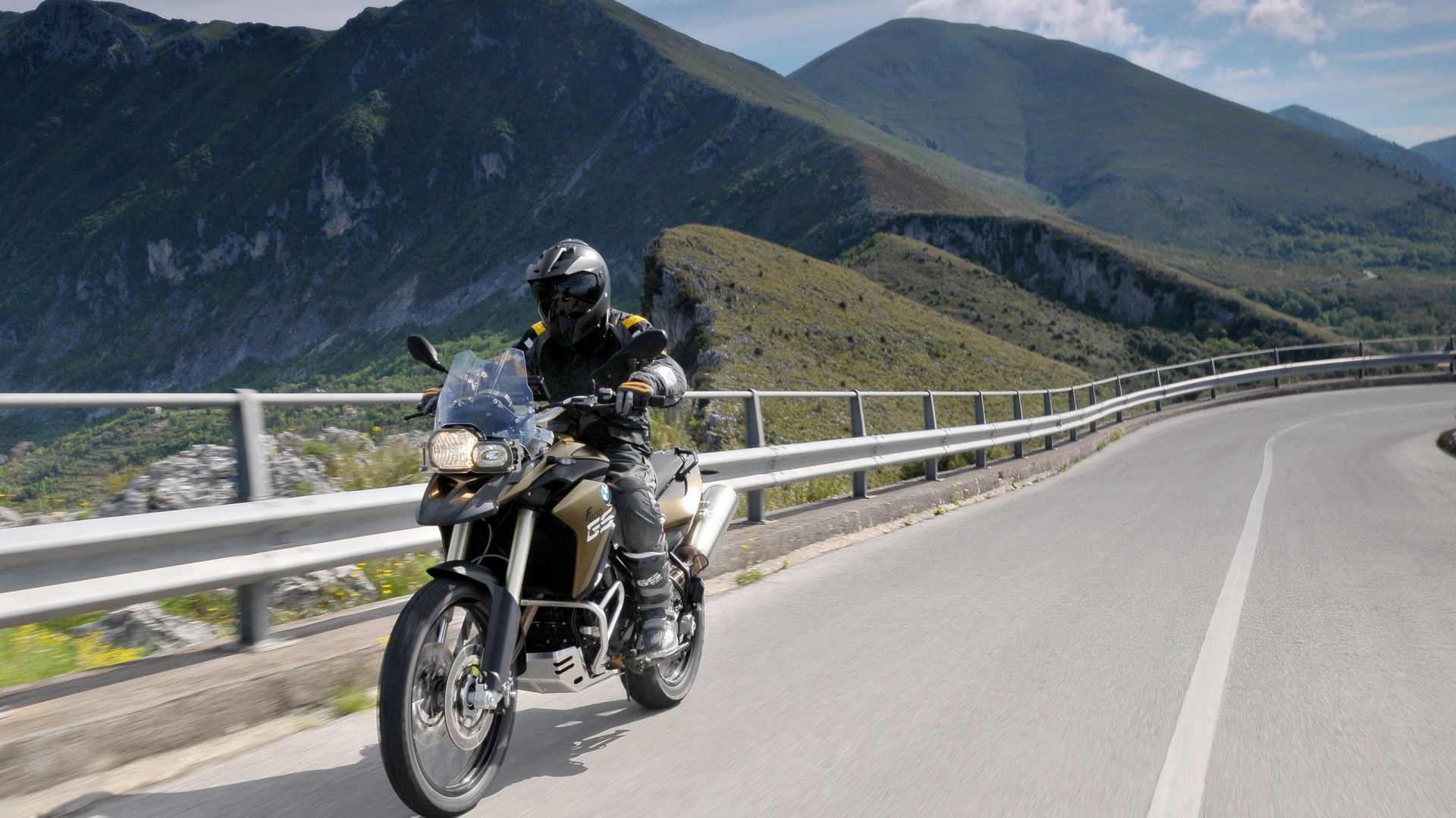 Мотоцикл BMW F 800GS 2013 фото