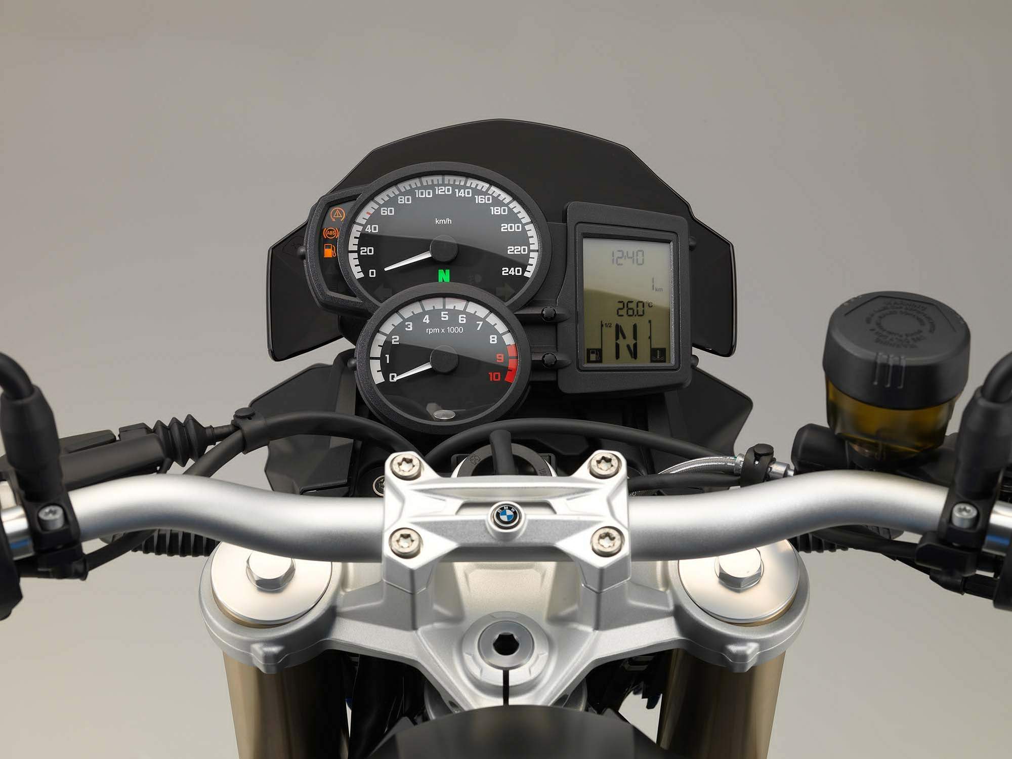 Мотоцикл BMW F 800R 2015 фото