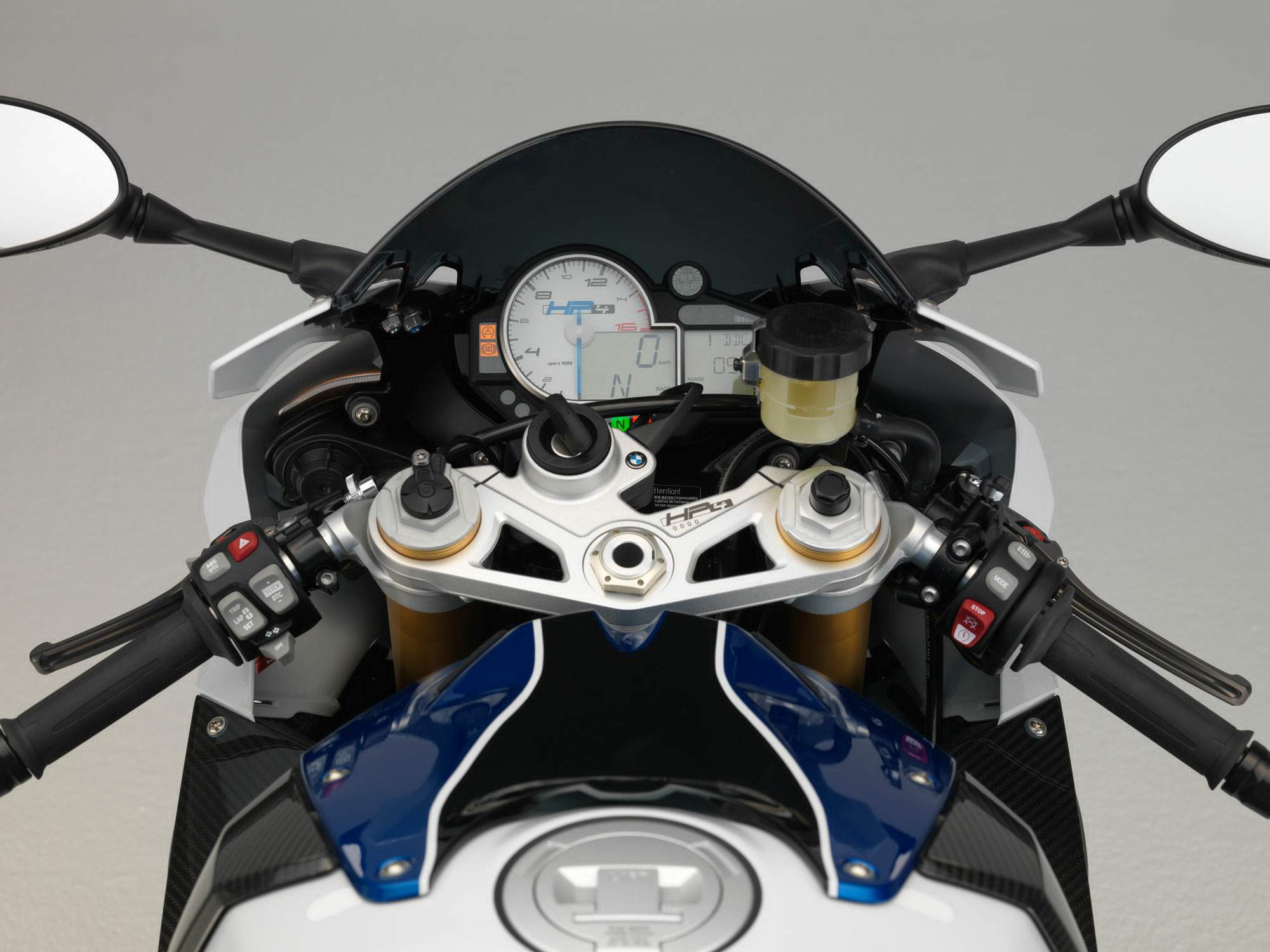 Мотоцикл BMW HP4 2015 фото