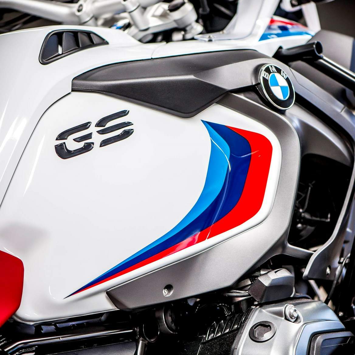 Мотоцикл BMW R 1200GS LC Iconic Limited Edition 2016 фото