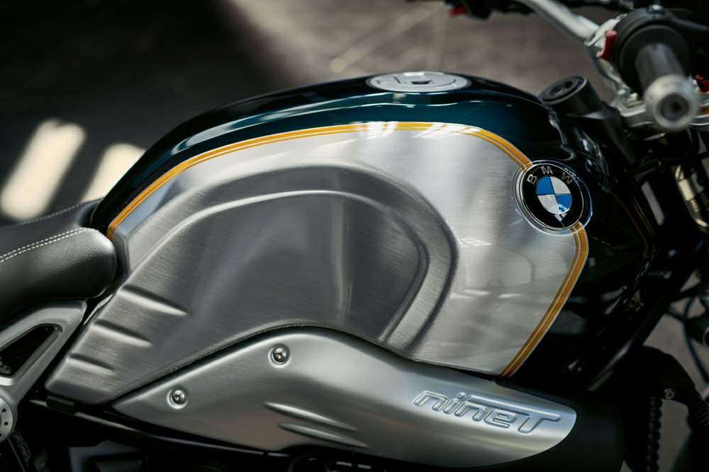 Мотоцикл BMW R NineT Scrambler 2019 фото