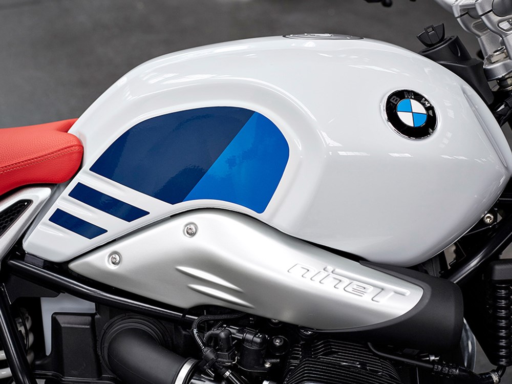 Мотоцикл BMW R NineT Urban GS 2017 фото
