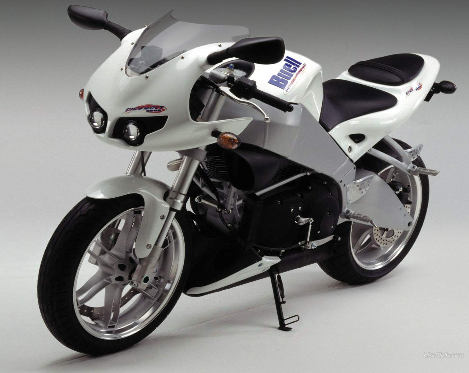 Мотоцикл Buell XB9R Firebolt 2005 фото
