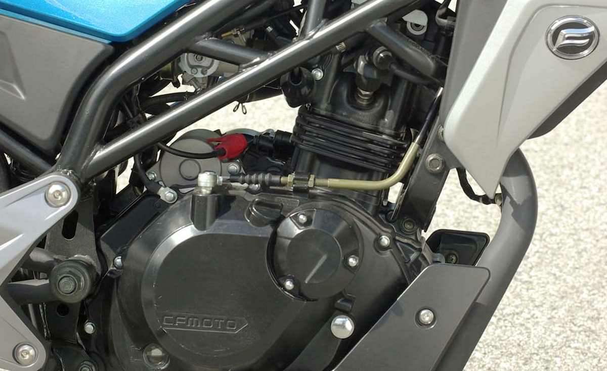 Мотоцикл CFMOTO 150NK 2015 фото