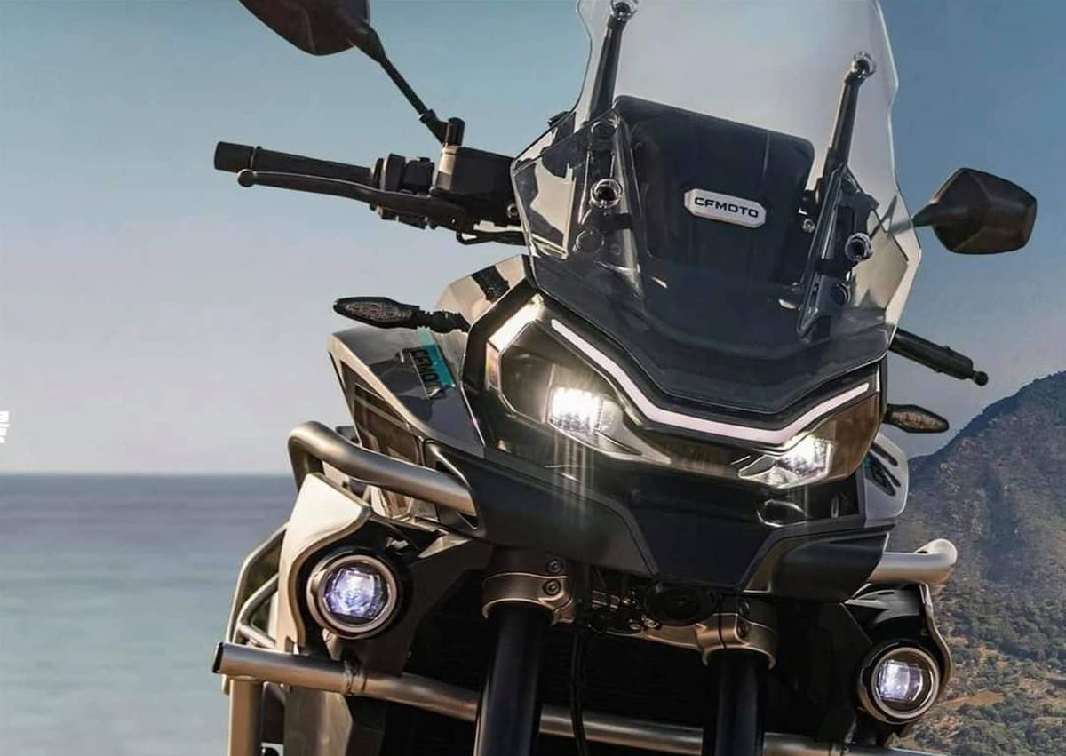 Мотоцикл CFMOTO CFMoto 800MT 2021 фото