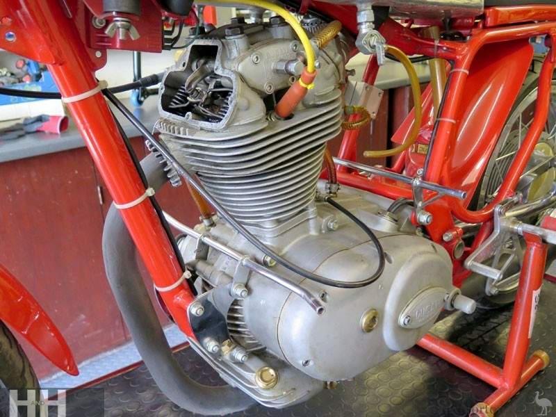 Мотоцикл Ducati 350 Mark 3 1968 фото