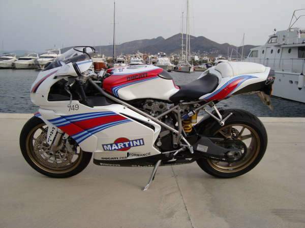 Мотоцикл Ducati 749 Martini 2005 фото