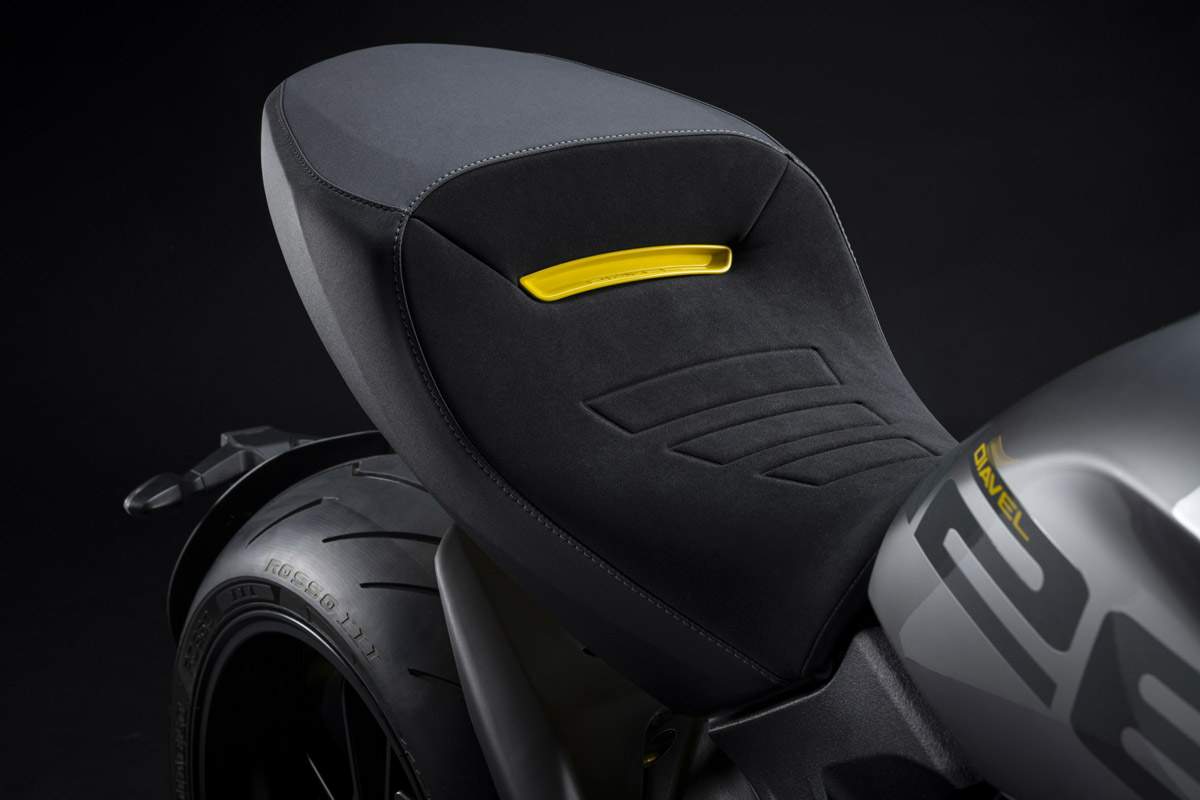 Мотоцикл Ducati Diavel 1260 S Black and Steel 2021 фото