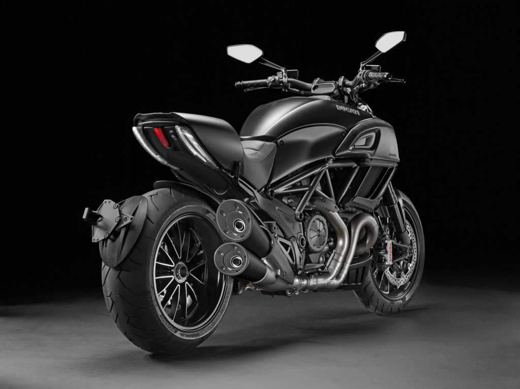 Мотоцикл Ducati Diavel 2017 фото