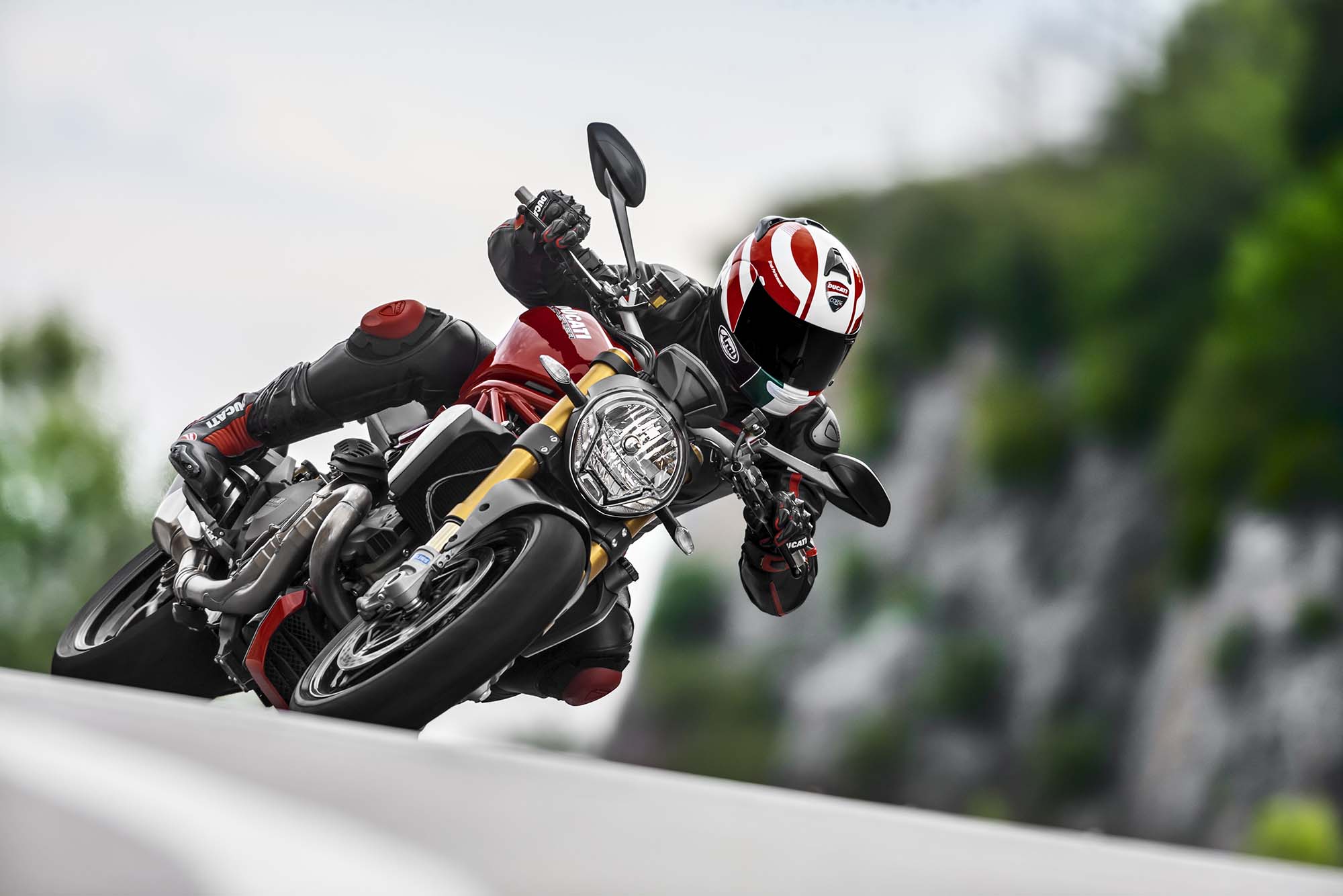 Мотоцикл Ducati Monster 1200S 2014 фото