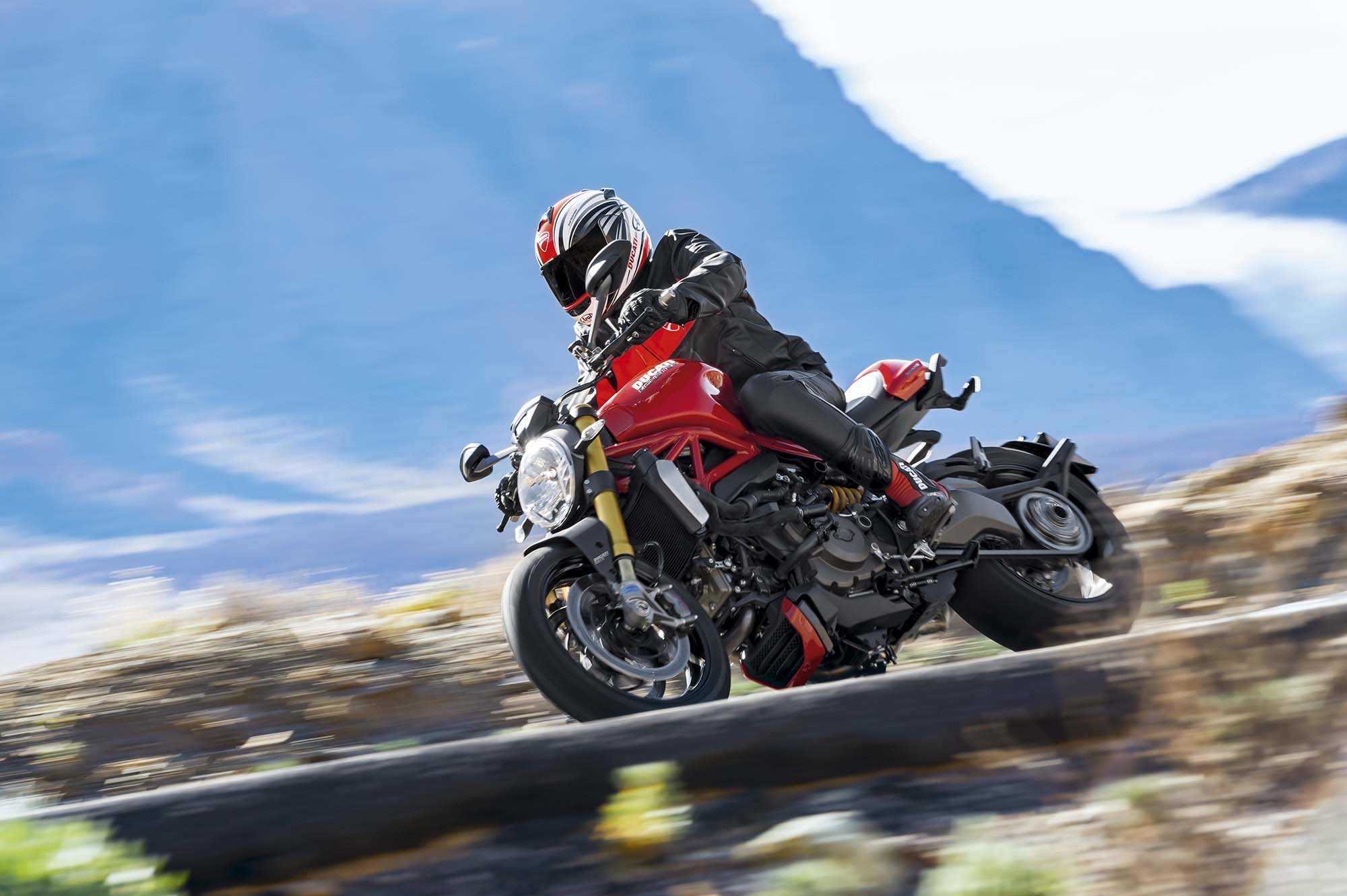 Мотоцикл Ducati Monster 1200S 2014 фото